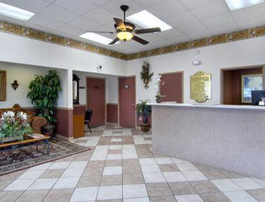 Super 8 By Wyndham-Tupelo Airport Motel Interiør bilde